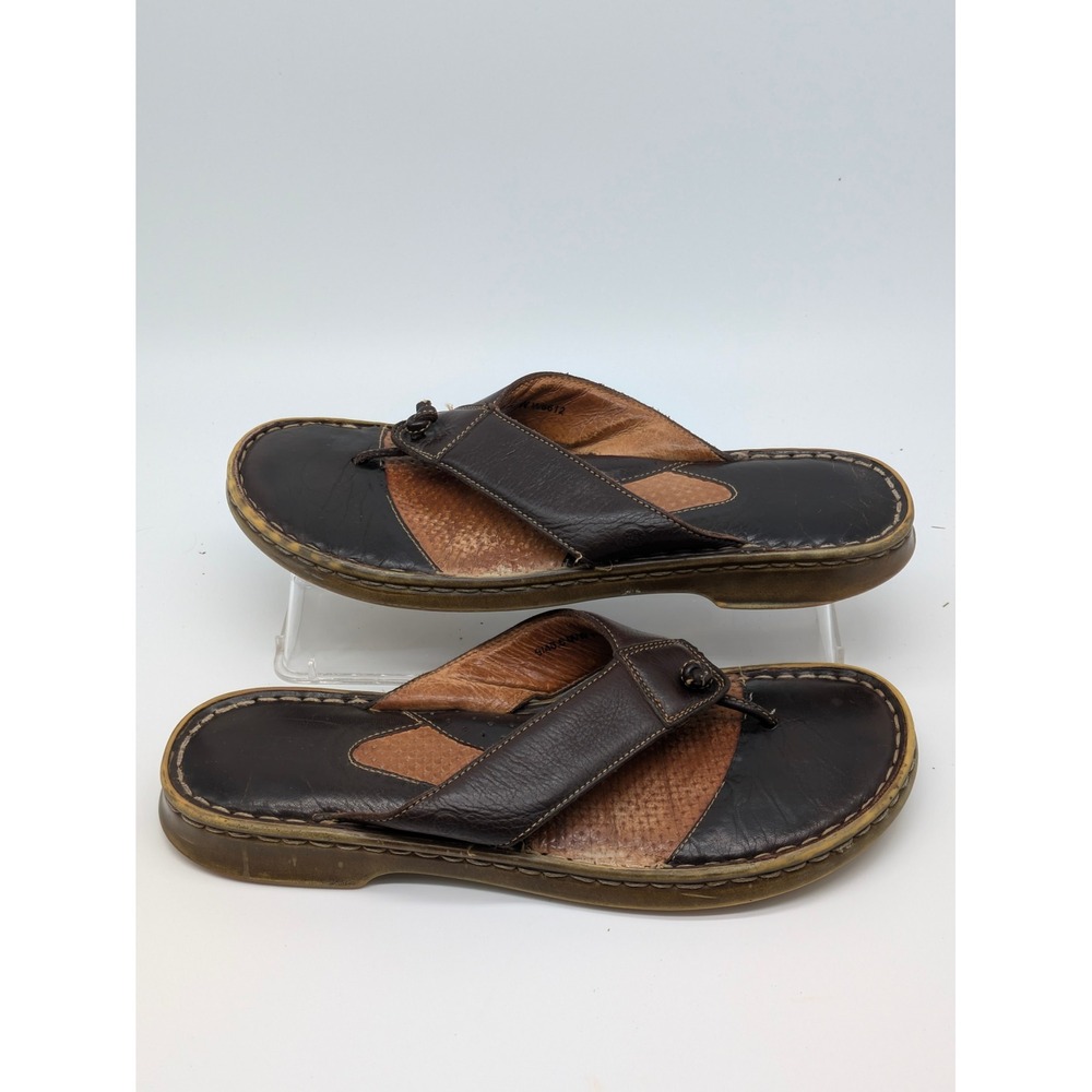 Born Womens Size 9 Brown Leather Thong Sandals Comfort Slip On